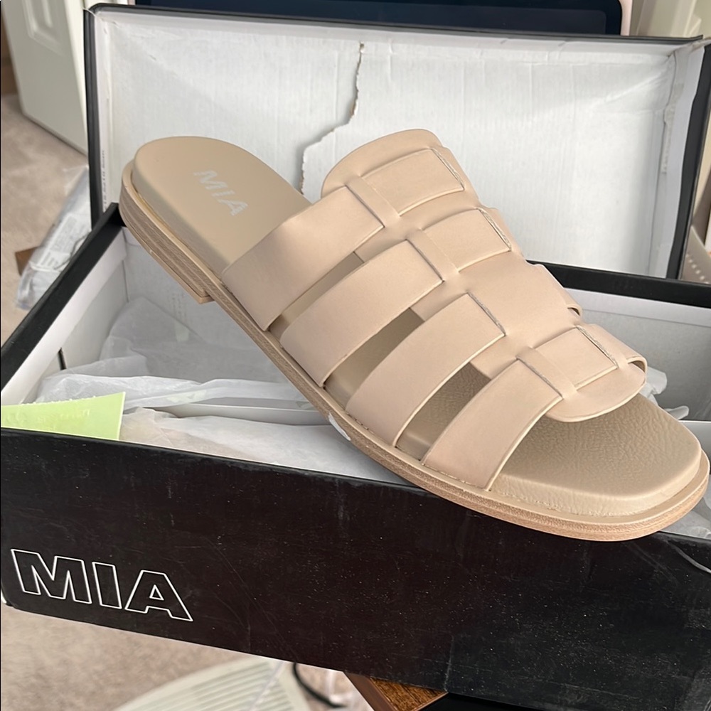 MIA Women's Sandals - Cream